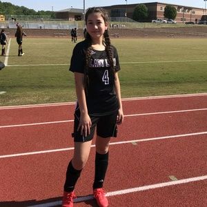 Meet your Posher, Iris